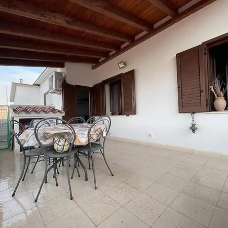 H 51 Family House דירה