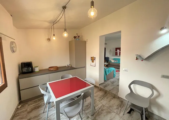 H 51 Family House Apartment Budoni