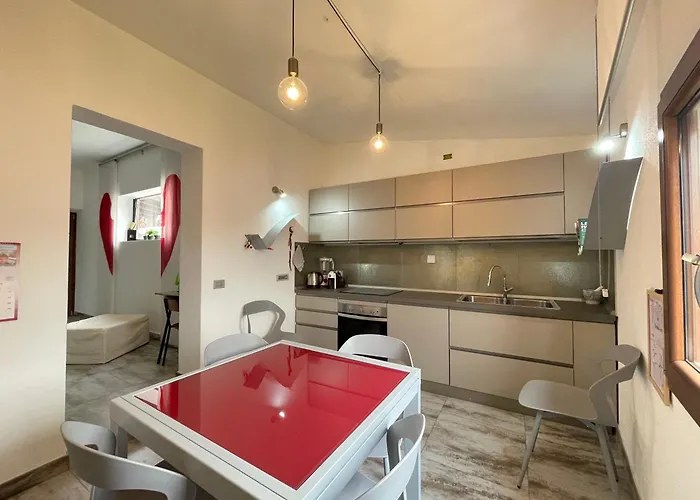 H 51 Family House Apartment *